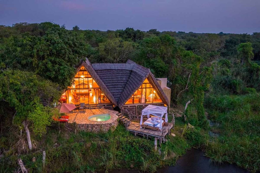 Nile Safari Lodge in murchison falls national park
